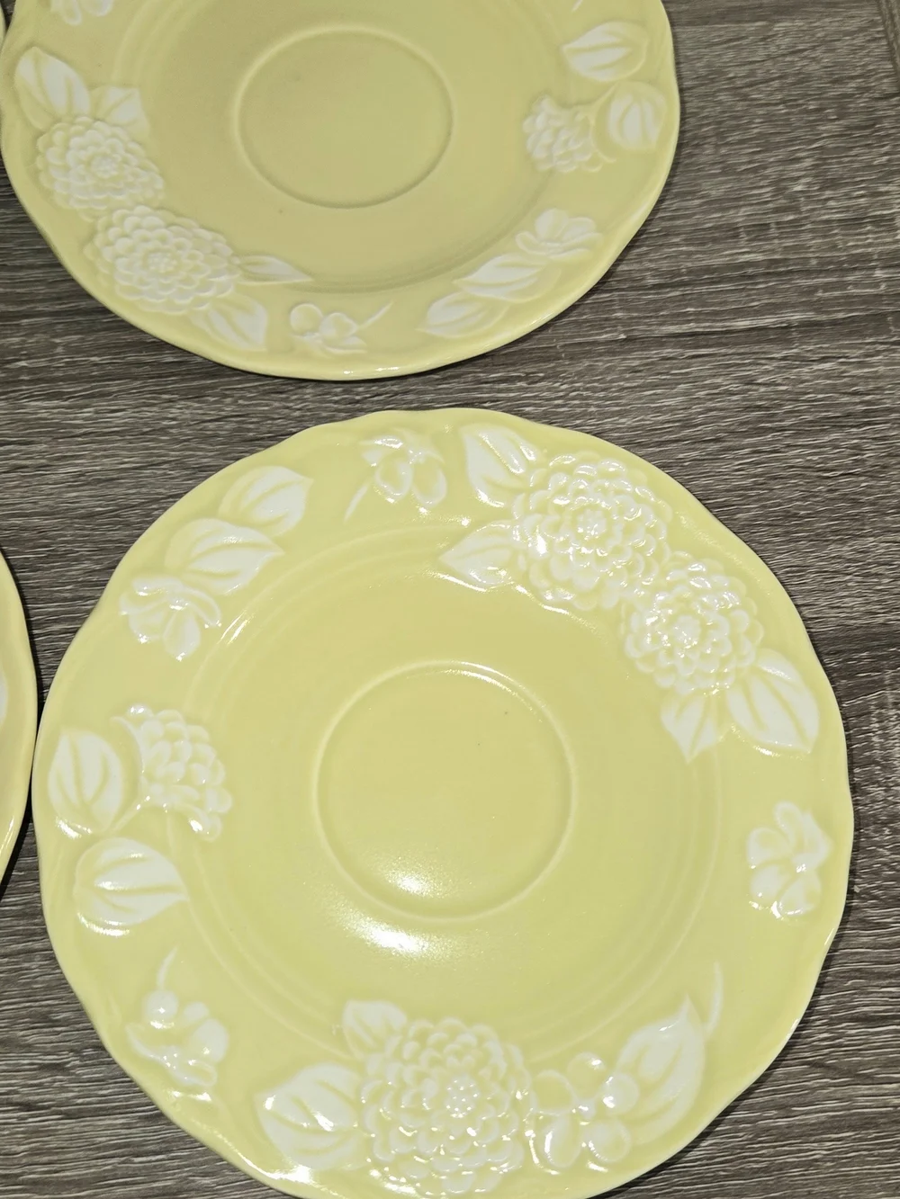 Set of 4 Metlox Pottery Poppy Trail Flora Lace Saucers 6